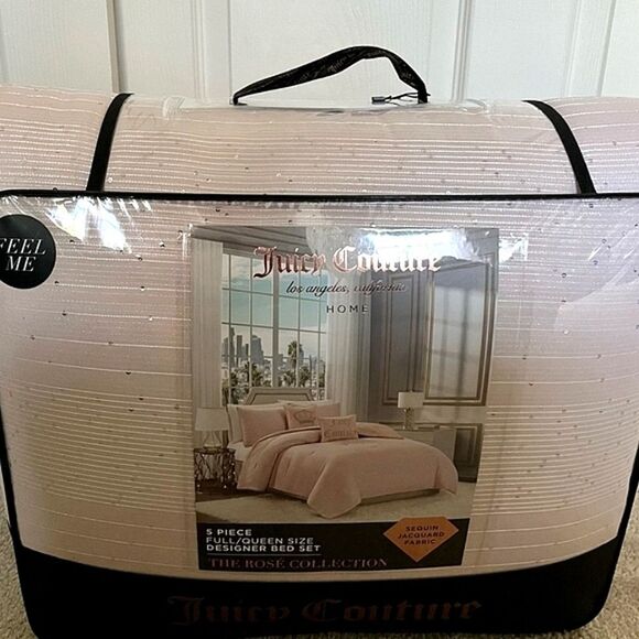 Juicy Couture Home Rose' Collection Sequin Jacquard Designer Bed Set - Picture 4 of 8